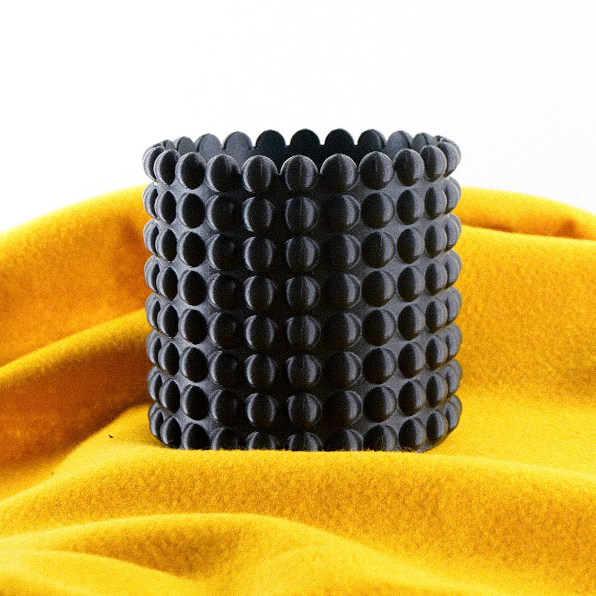 Ring of Pearls Planter Pot